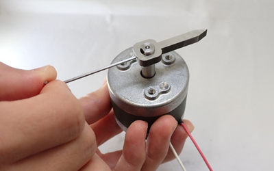 Securing the solenoid